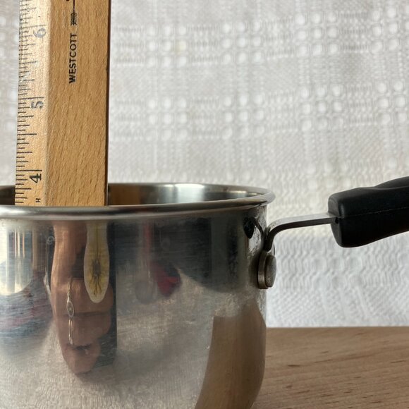 Altiva Stainless Steel 1.5QT Sauce Pan, Excellent Used Condition - Picture 6 of 8